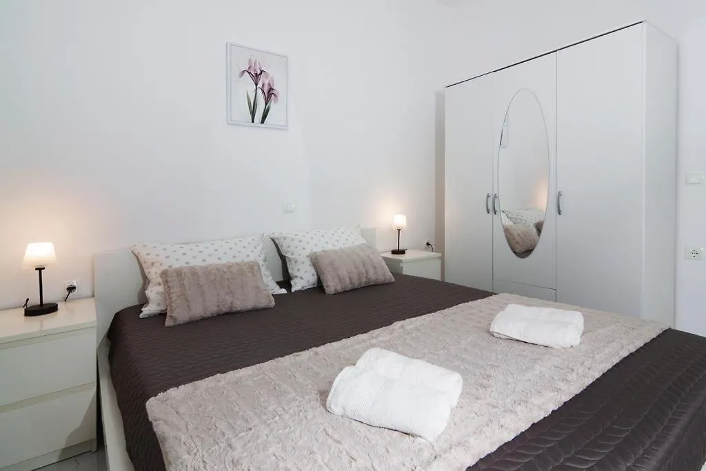Apartments Talic Fažana